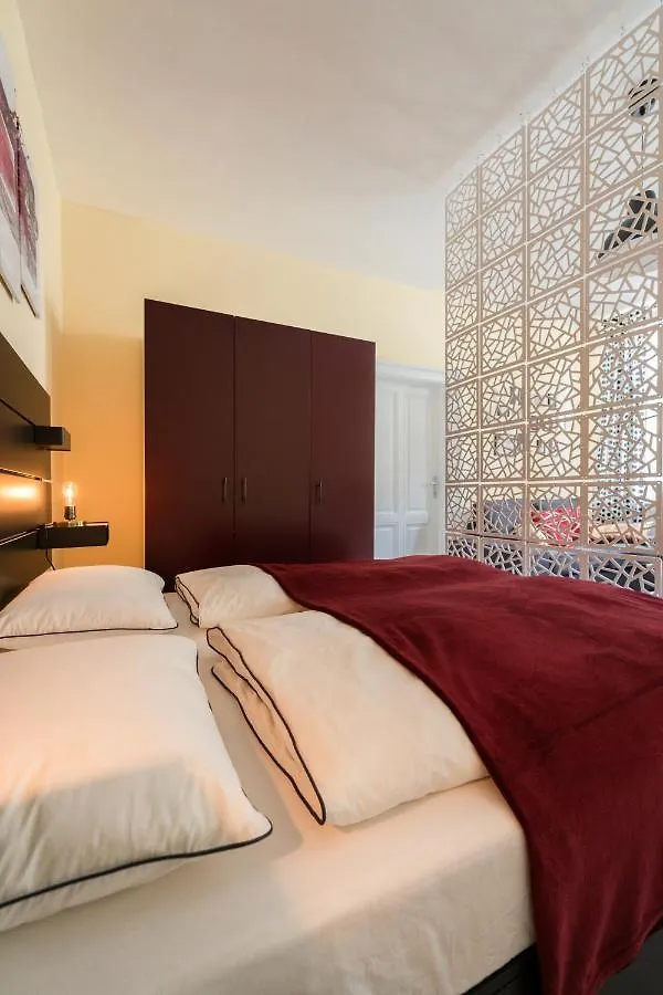 Radiant Premium Apartments - Fuenfhaus Vienna Austria