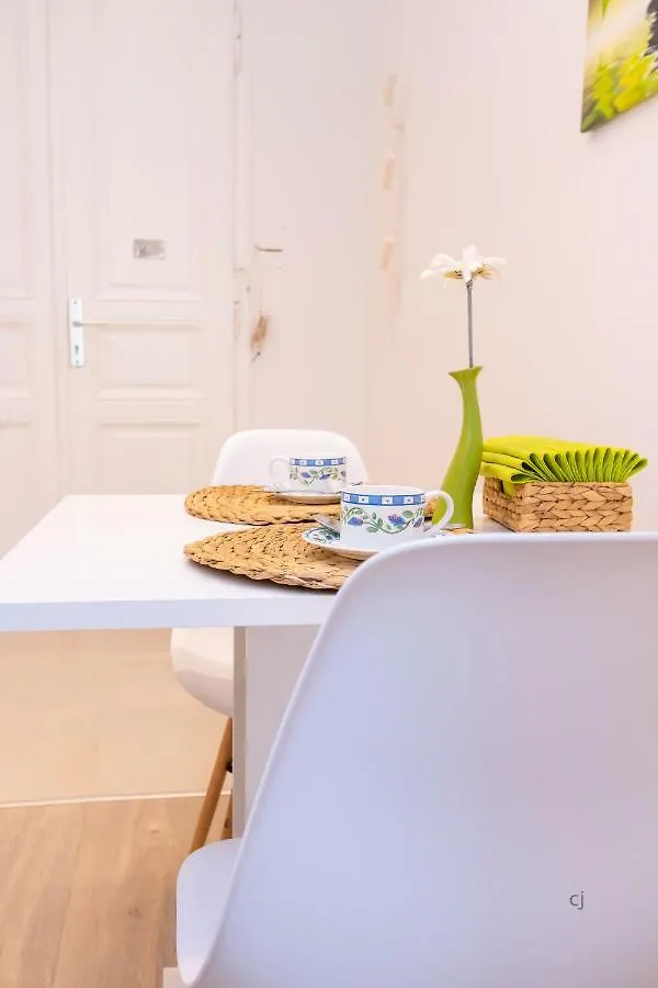 Radiant Premium Apartments - Fuenfhaus Vienna