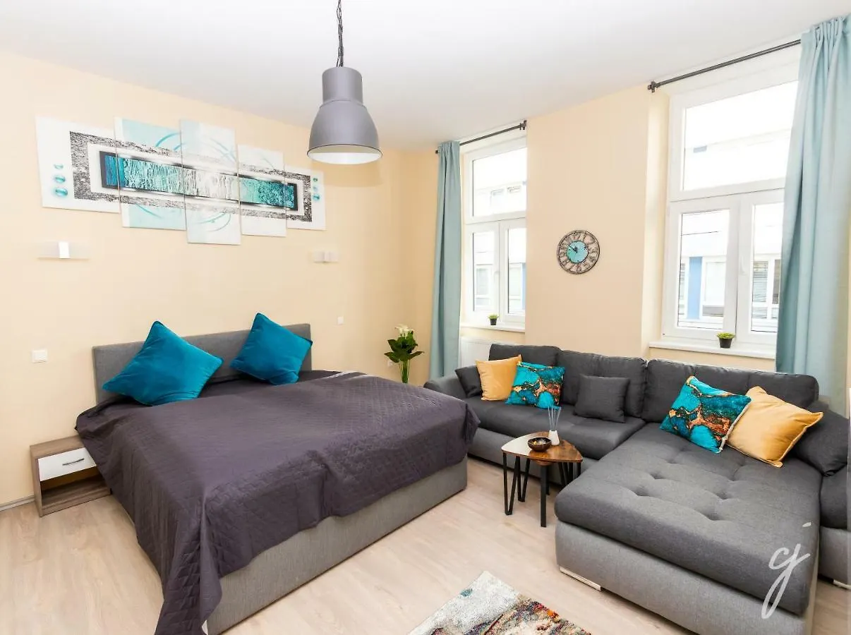 Radiant Premium Apartments - Fuenfhaus Vienna Austria